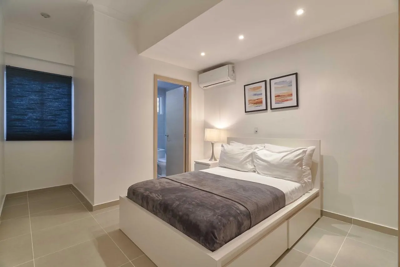 Dom. Rep. Exclusive 2 Bed Apt. Evaristo Morales Santo Domingo Apartment